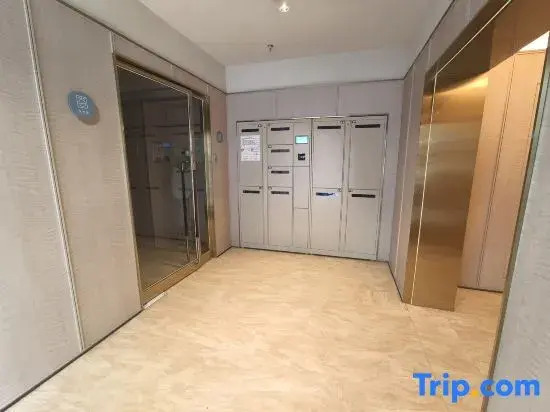 HanTing Hotel (Hangzhou Xiasha University Town Gaosha Road Subway Station)