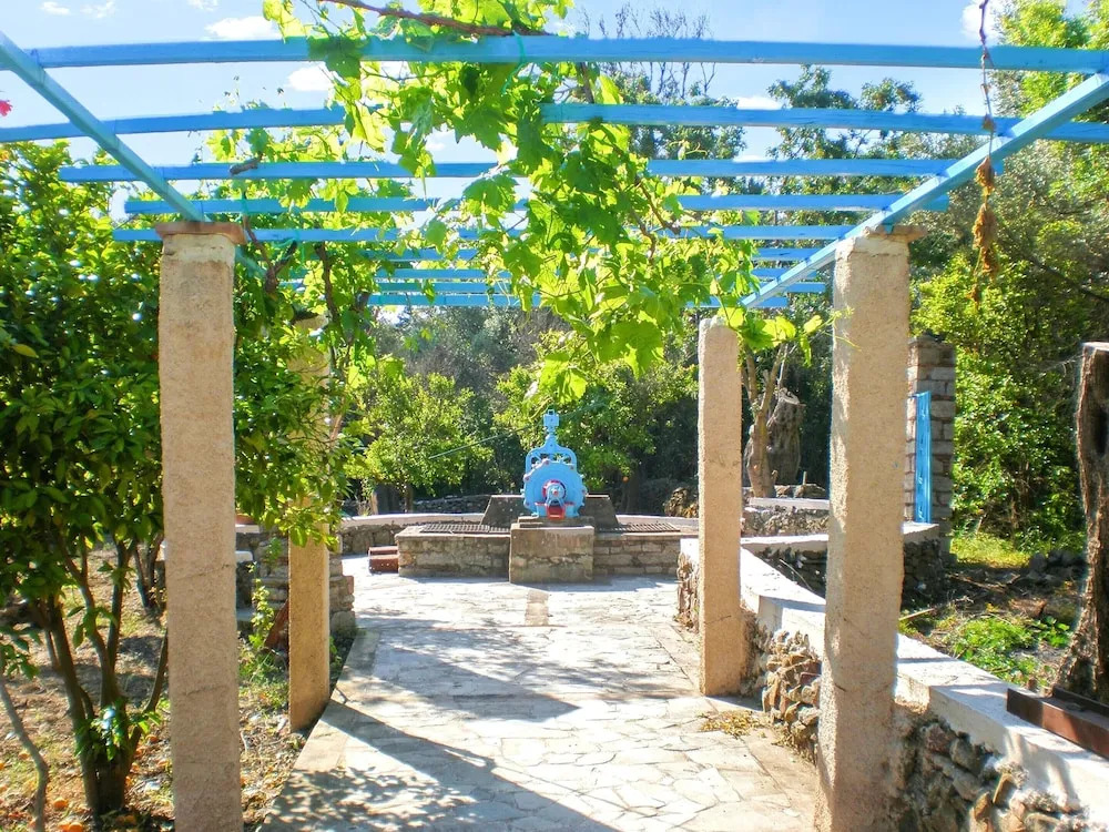 Villa With 5 Bedrooms in Limnos, Chios Island, With Wonderful sea View