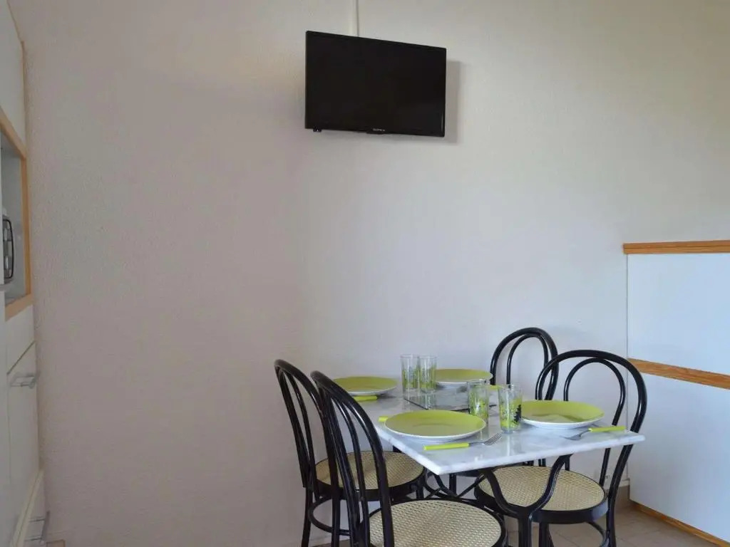 Appartement Cap d'Agde, 1 pièce, 4 personnes - FR-1-249-282
