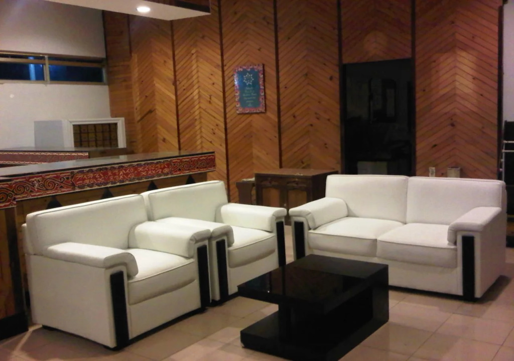 Patra Comfort Parapat