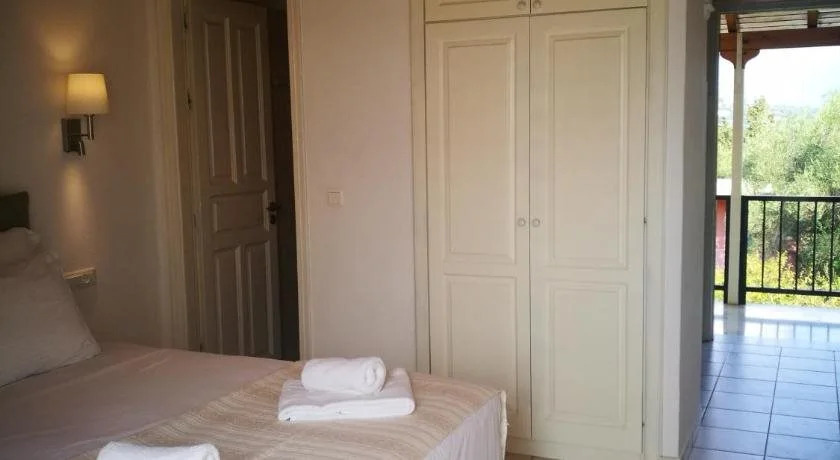 Villa Eftichia Hotel Apartments & Studios