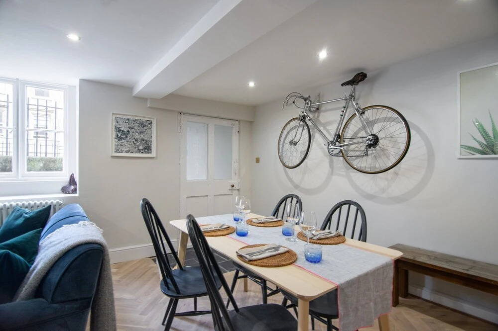 The Courtyard Apartment