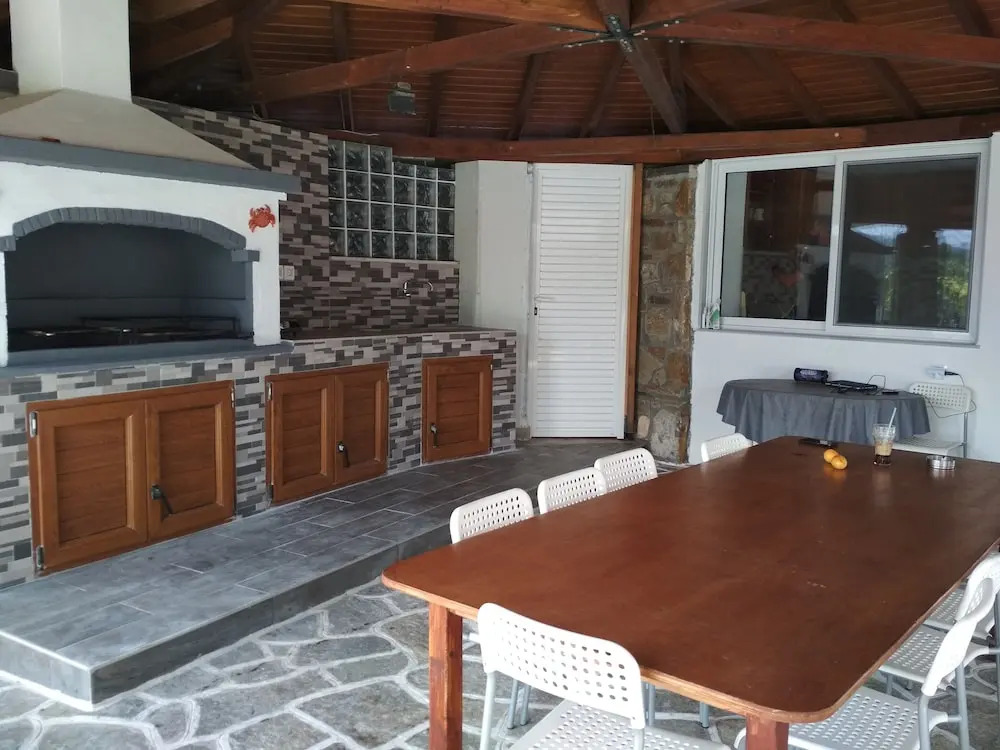 Zephyros Family Apartments