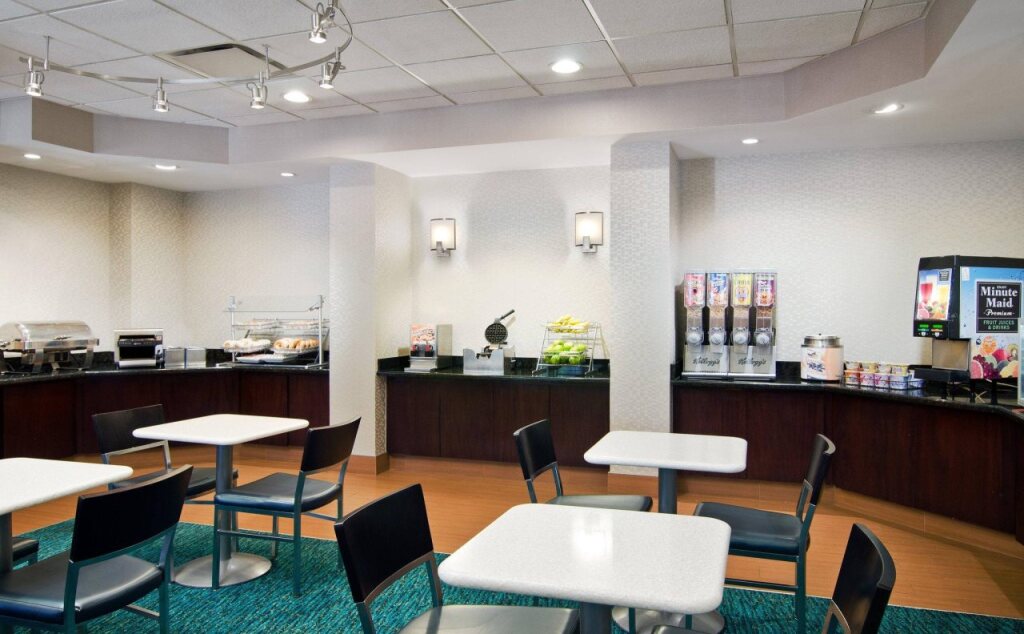 Sonesta Select Nashville Airport Suites