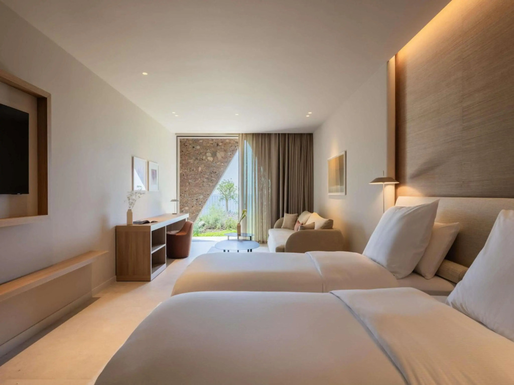Green Coast Hotel Mgallery Collection