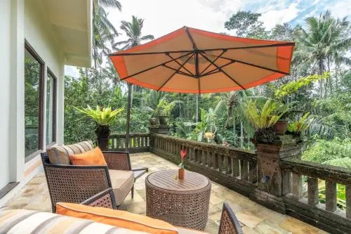 Rouge - Private Villa Sasih Karo