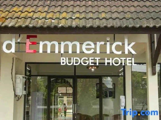 D'Emmerick Budget Hotel