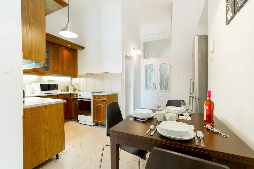 Király home by STN