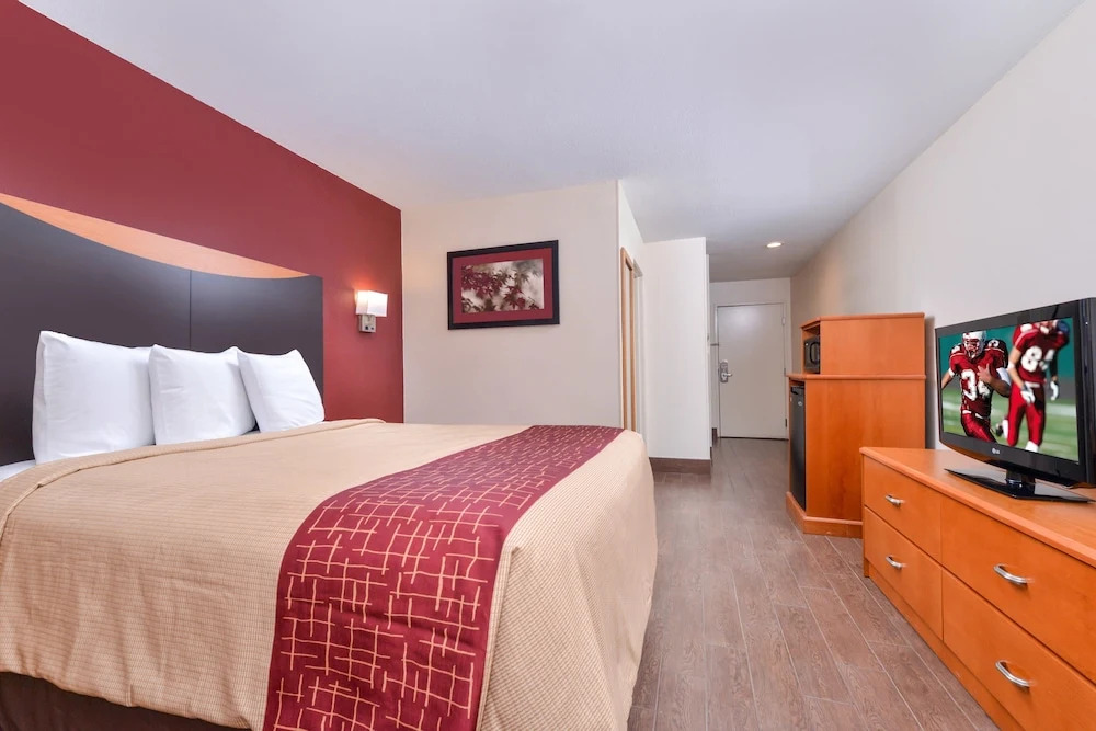 Red Roof Inn & Suites Danville, IL