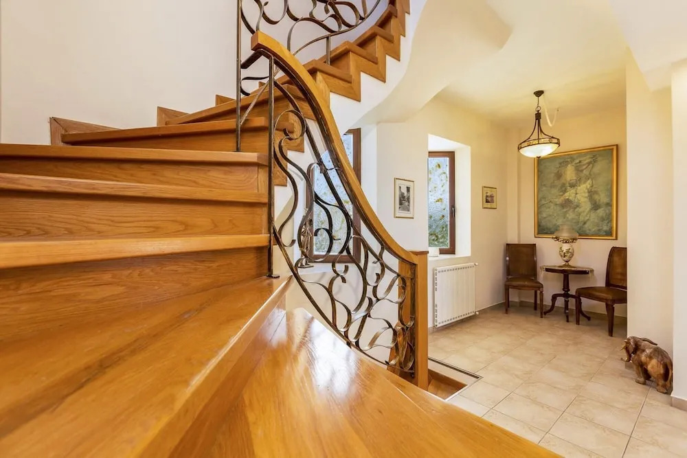 Villa Natura - With Private Heated Pool