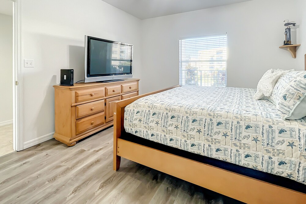 Oceanwalk 16-305