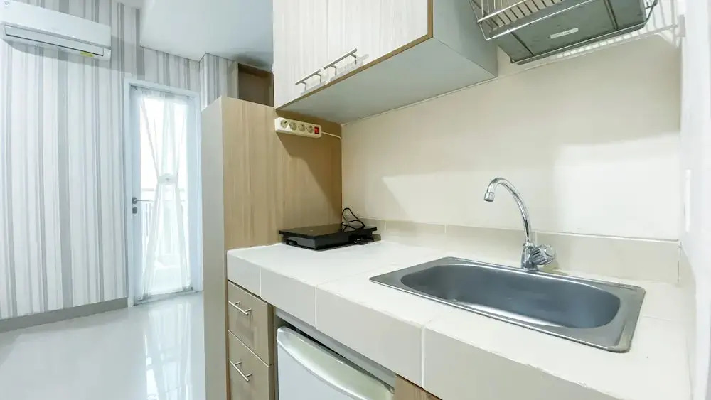 Spacious Studio Apartment B Residence