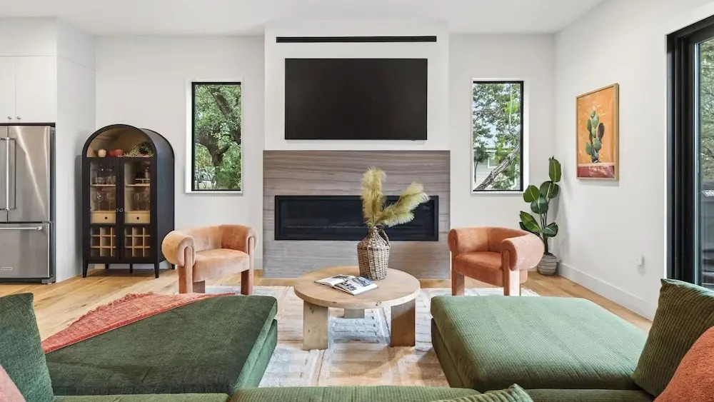 Sundown Social by Avantstay Lake Austin Views Pool, Firepit, Deck + Game Room A+ Designer Style