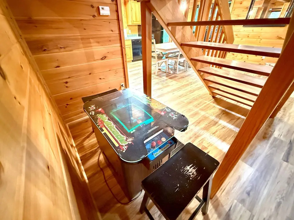 Silver Maple Summit 2 Bedroom Cabin
