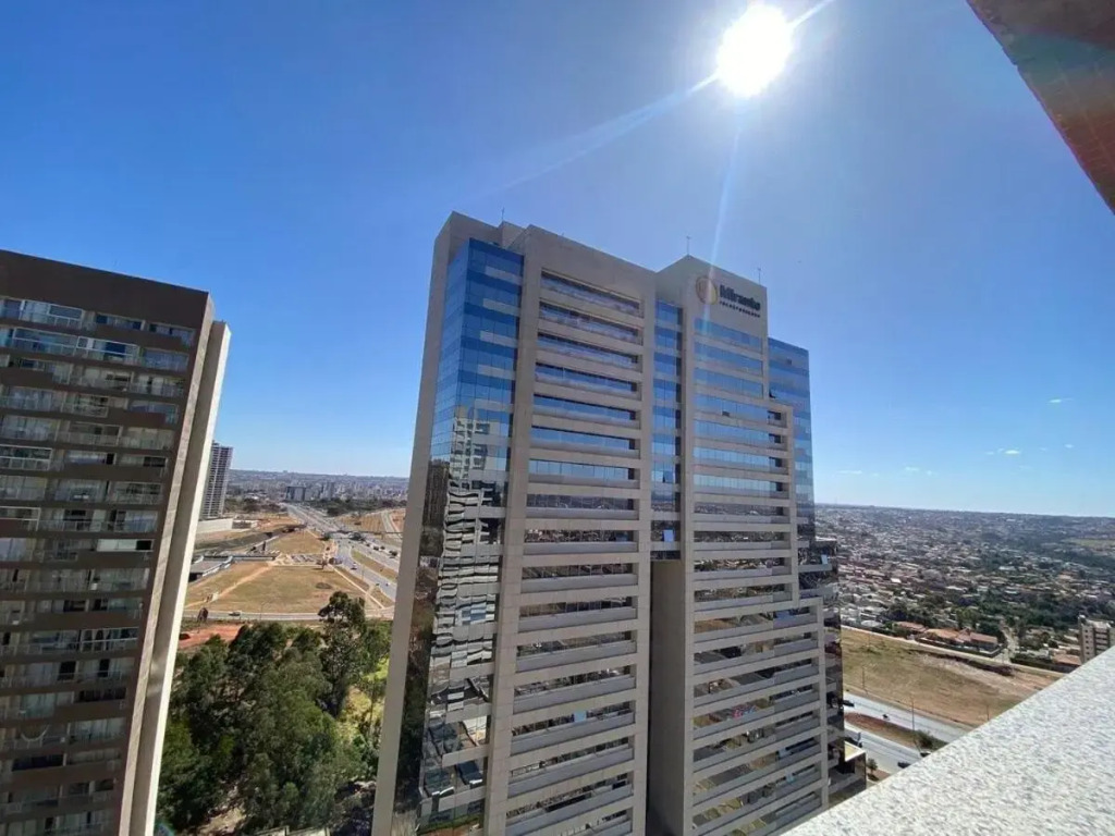 Incrível apartamento no DF Plaza com vista!