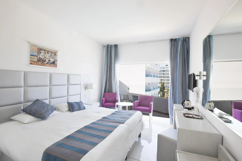 Silver Sands Beach Hotel