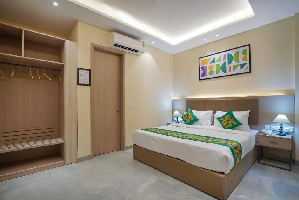 Treebo Premium Indus Crown