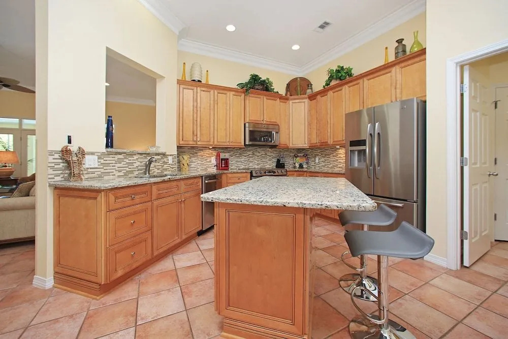 Sunny Daze - 1027422 - 3 Br home by RedAwning