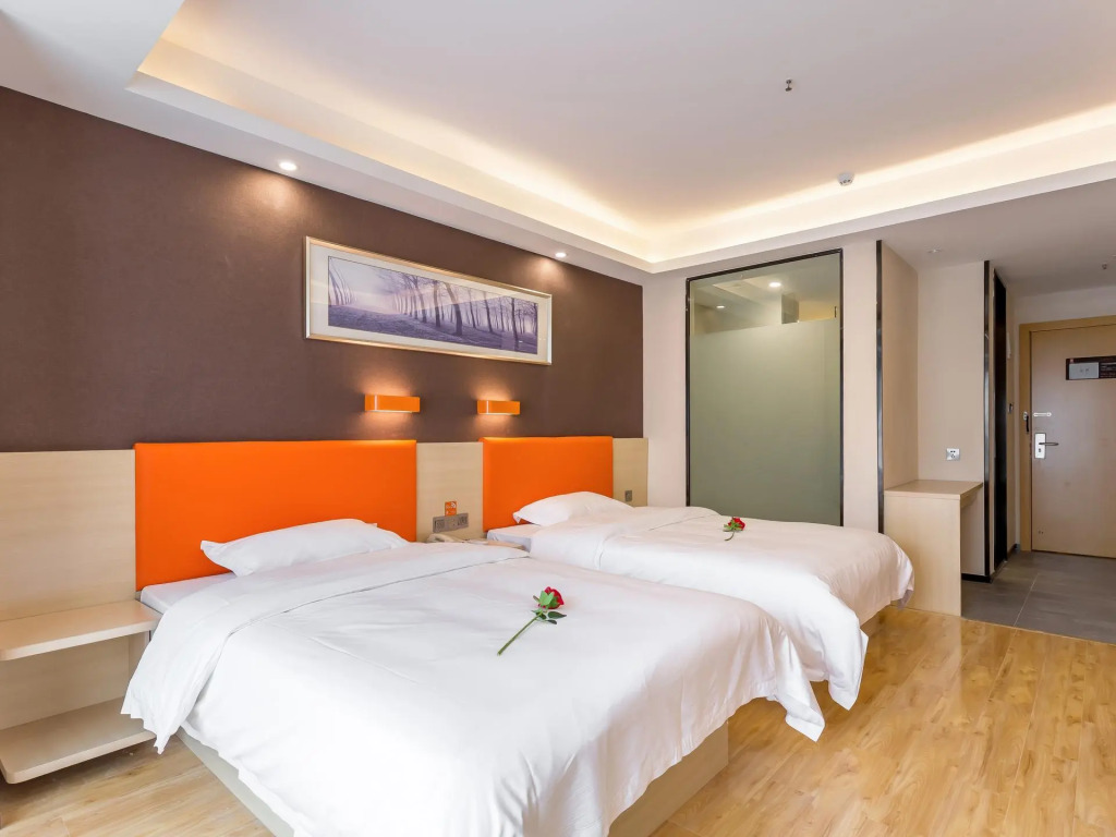 7 Days Premium Chongqing Xinqiao Hospital West Railway Station