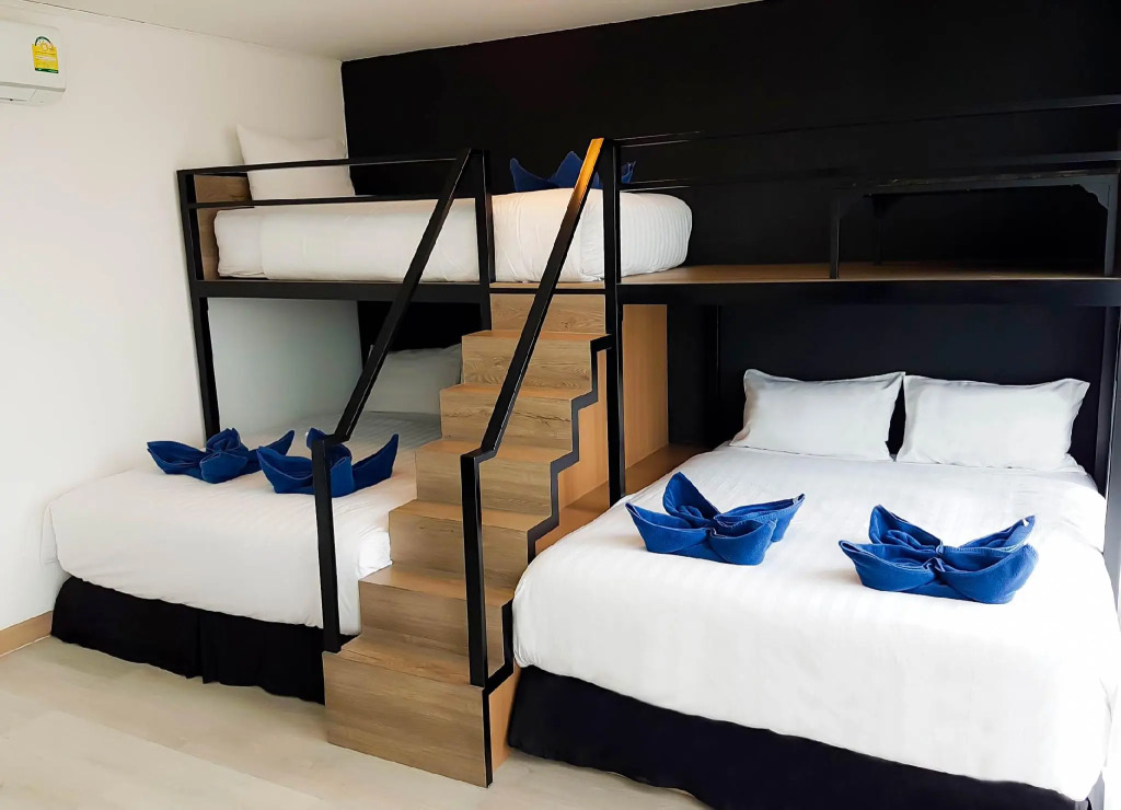 The WIDE Condotel - Phuket