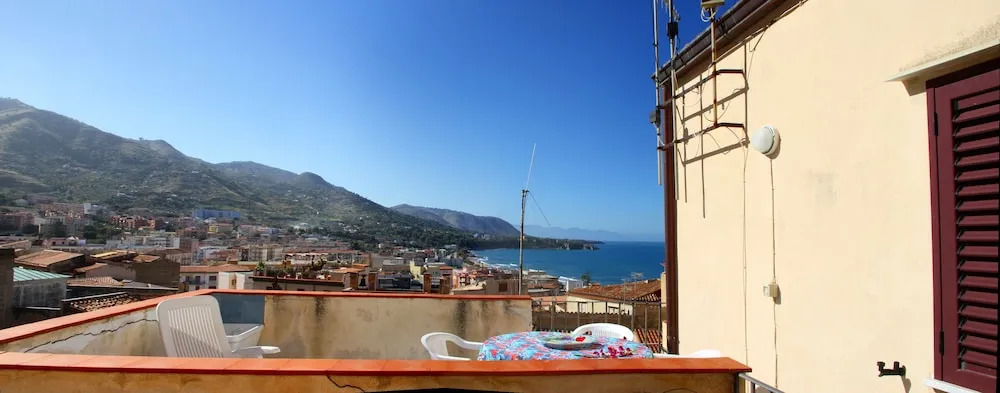Three bedrooms apartment with large terrace overlooking rooftops of old town