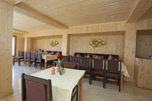 Green Cottage By OYO Rooms