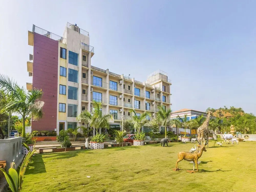 Hotel Shree Sai Prasad By OYO Rooms