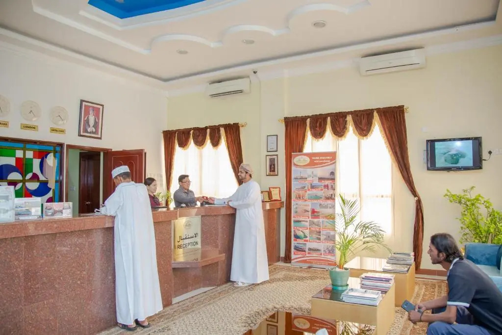 Al Ayjah Plaza Hotel