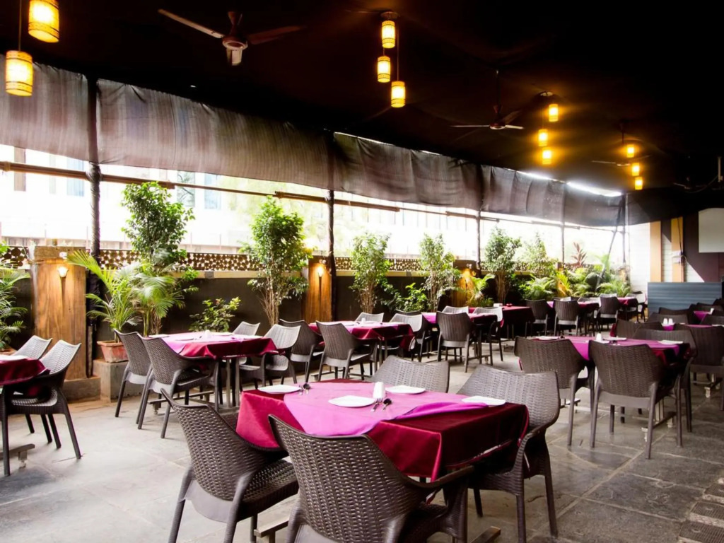 Fabhotel Arya Hinjewadi
