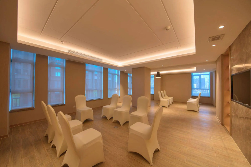 Holiday Inn Express Shenyang Tawan