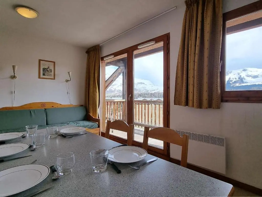 Appartement Le Dévoluy, 2 pièces, 6 personnes - FR-1-525-197