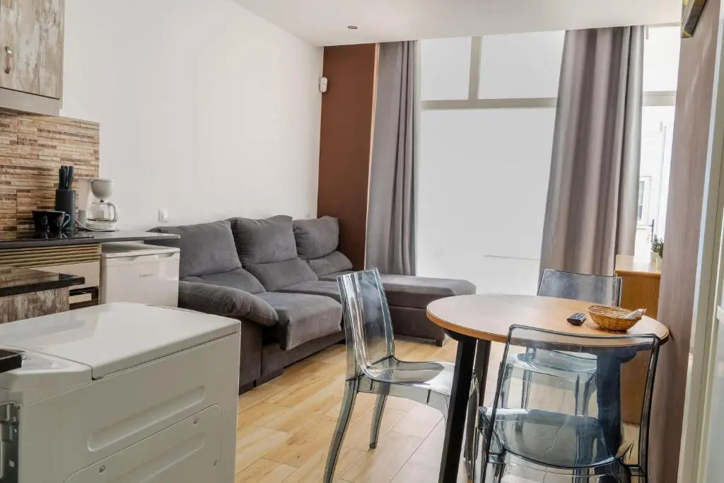 403 Apartamento nuevo con vista mar