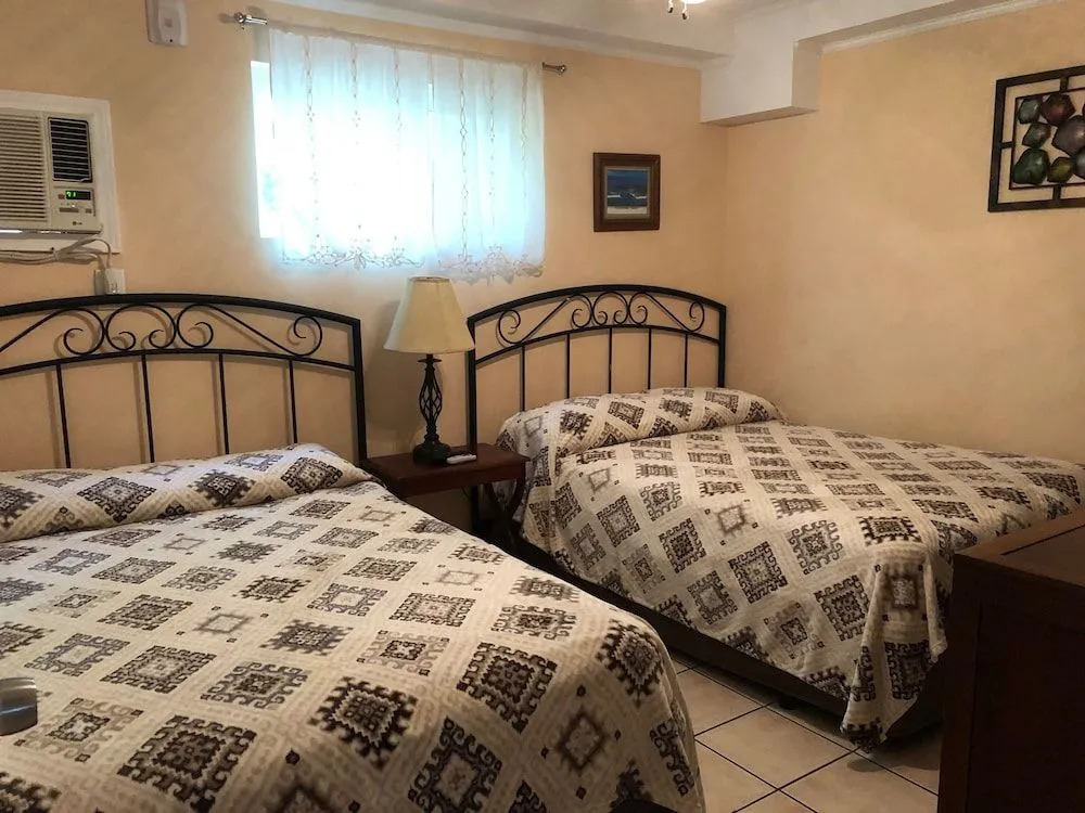 La Dolce Vita Villas