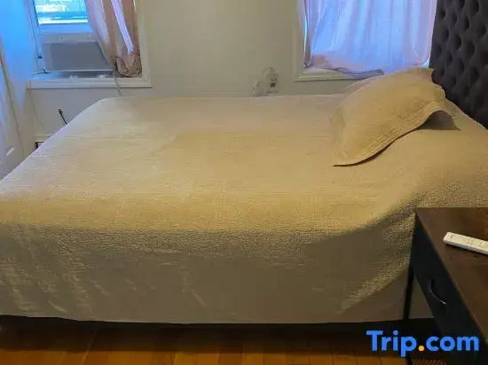 Prime Murray Hill 2 BR Gem
