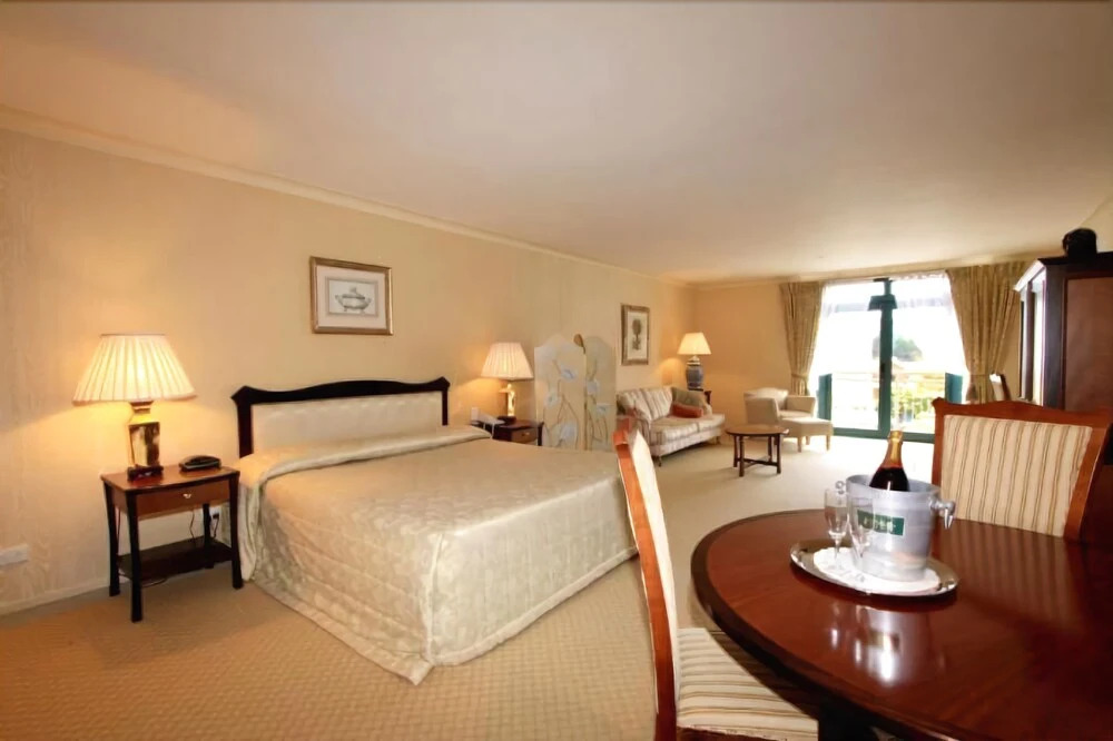 Gulf Harbour Lodge