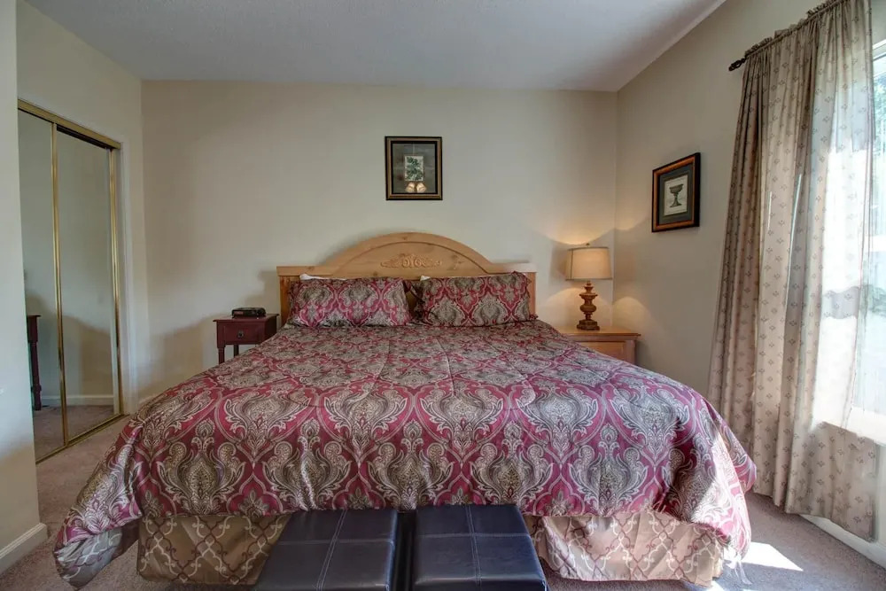 Whispering Pines 414