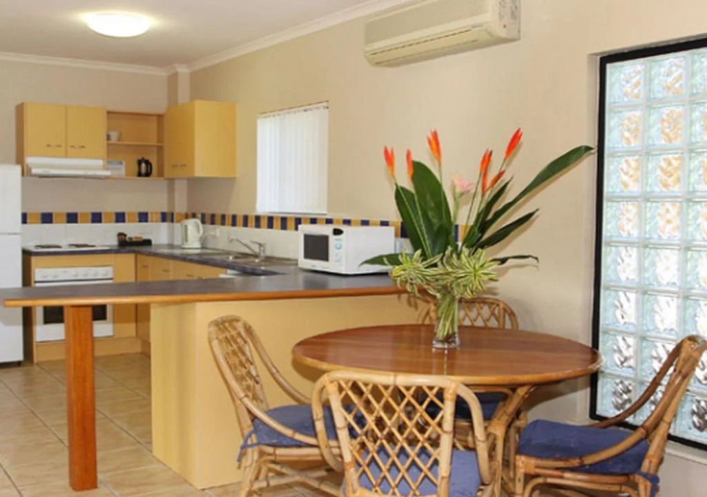 Nautilus Holiday Apartments