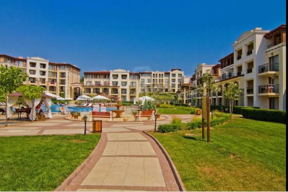 Captain's apartment in Green life Sozopol 60m2