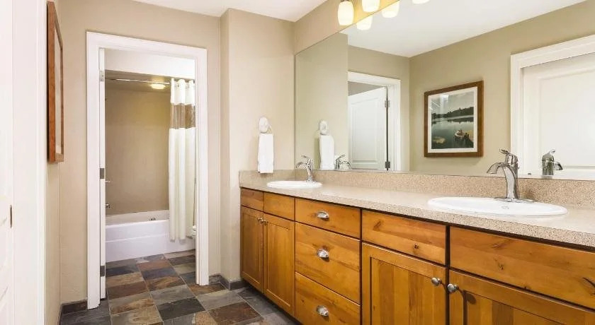 WorldMark Arrow Point