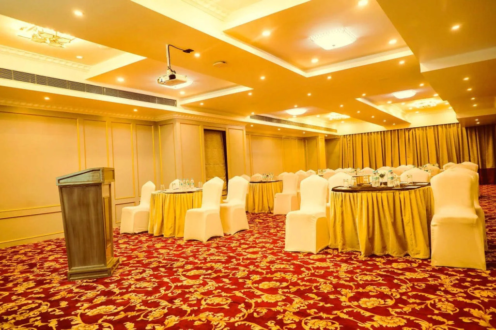 Kyriad Hotel Nashik by OTHPL