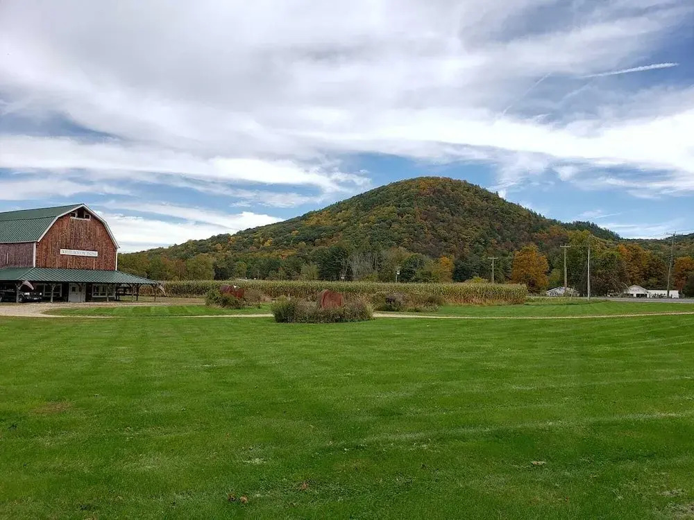 The Inn at White Hollow Farm