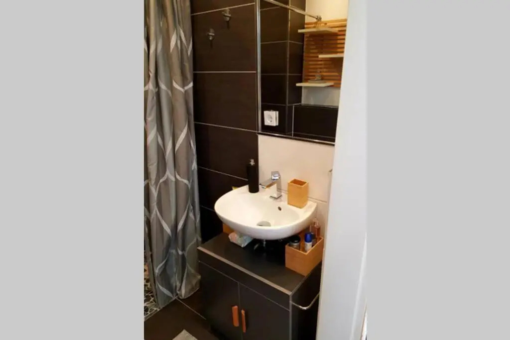 Apartment in Neudorf Nahe DU Zentrum und Uni/Zoo