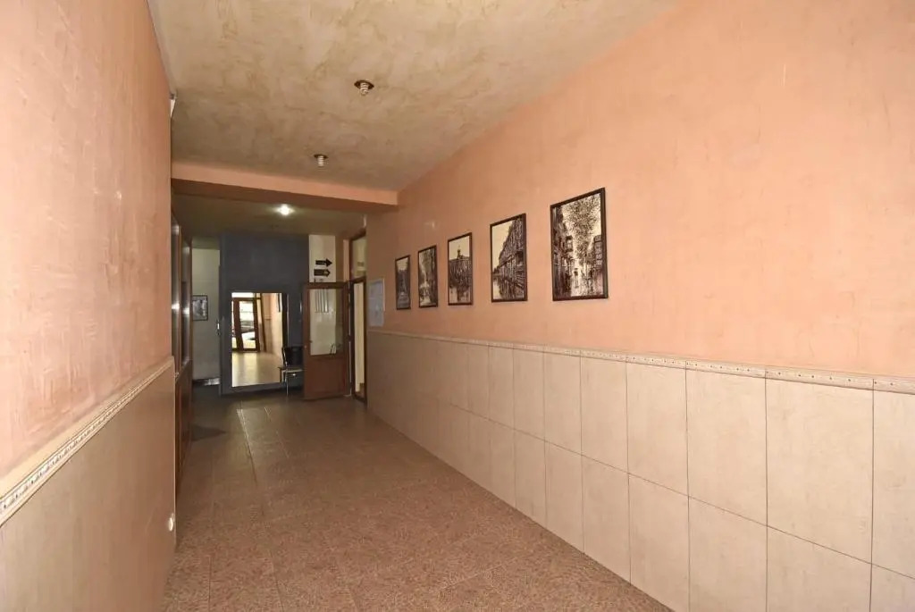 Mashtoc33 New apartment Yerevan center