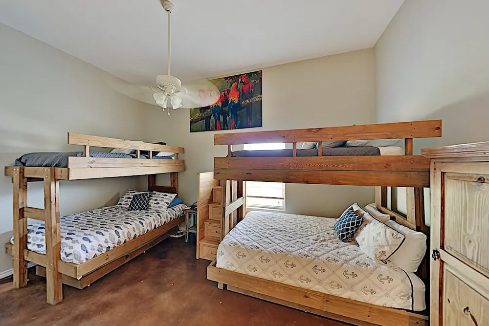 2003sdou 2 Bedroom Home