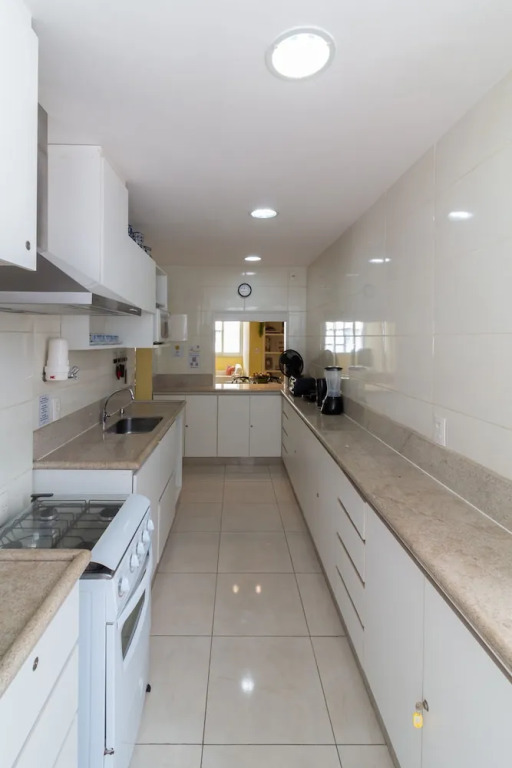 Comfort 4 Minutes From Leblon Beach Ap801