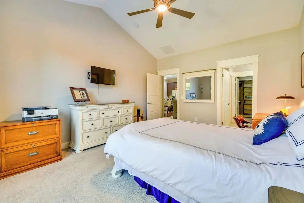 Couples Retreat Near Trails & Blue Ridge Pkwy
