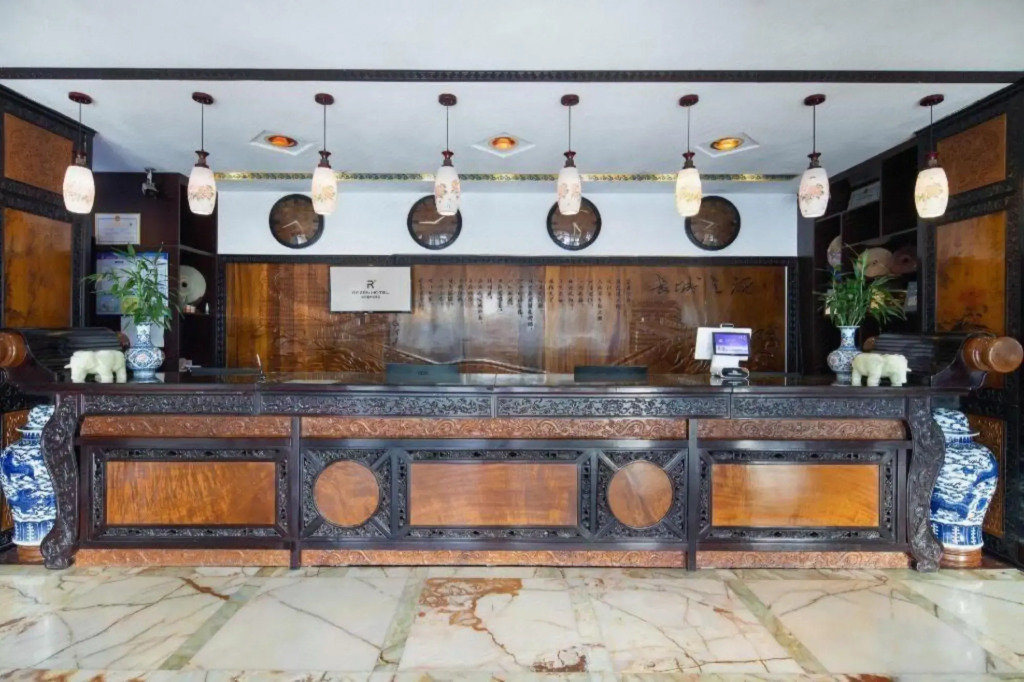 Hua Mansion Heng Da Square