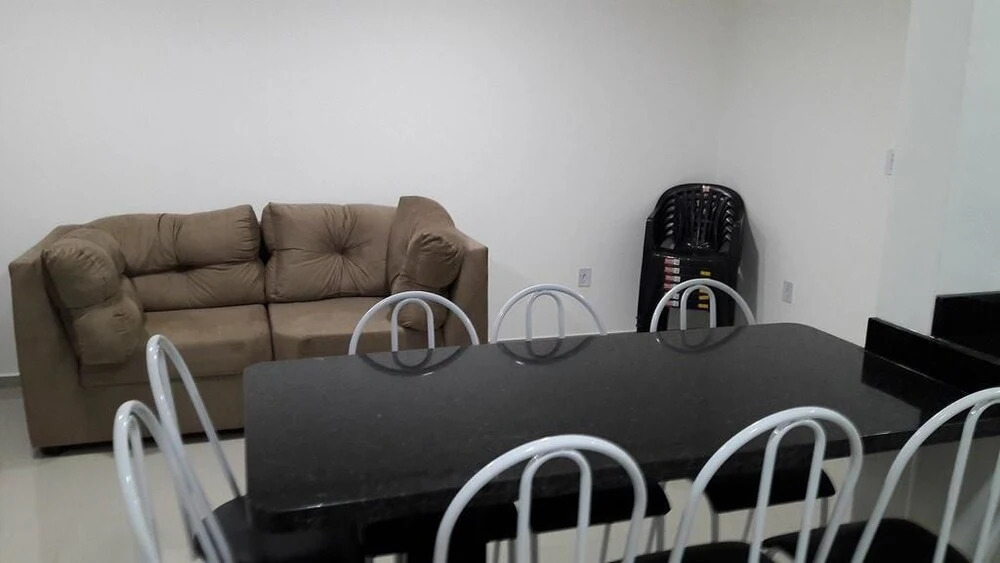 Apartamentos Ed London, 150m das Termas, Climatizado - 2 vagas garagem