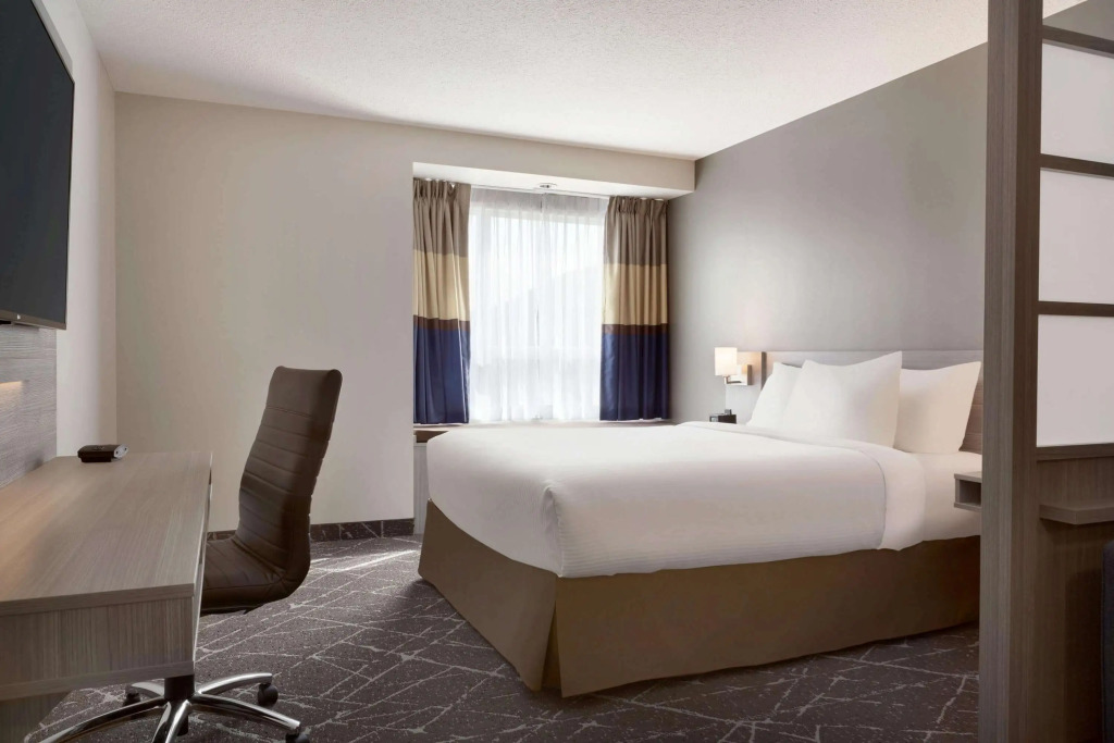 Microtel Inn & Suites by Wyndham Lloydminster