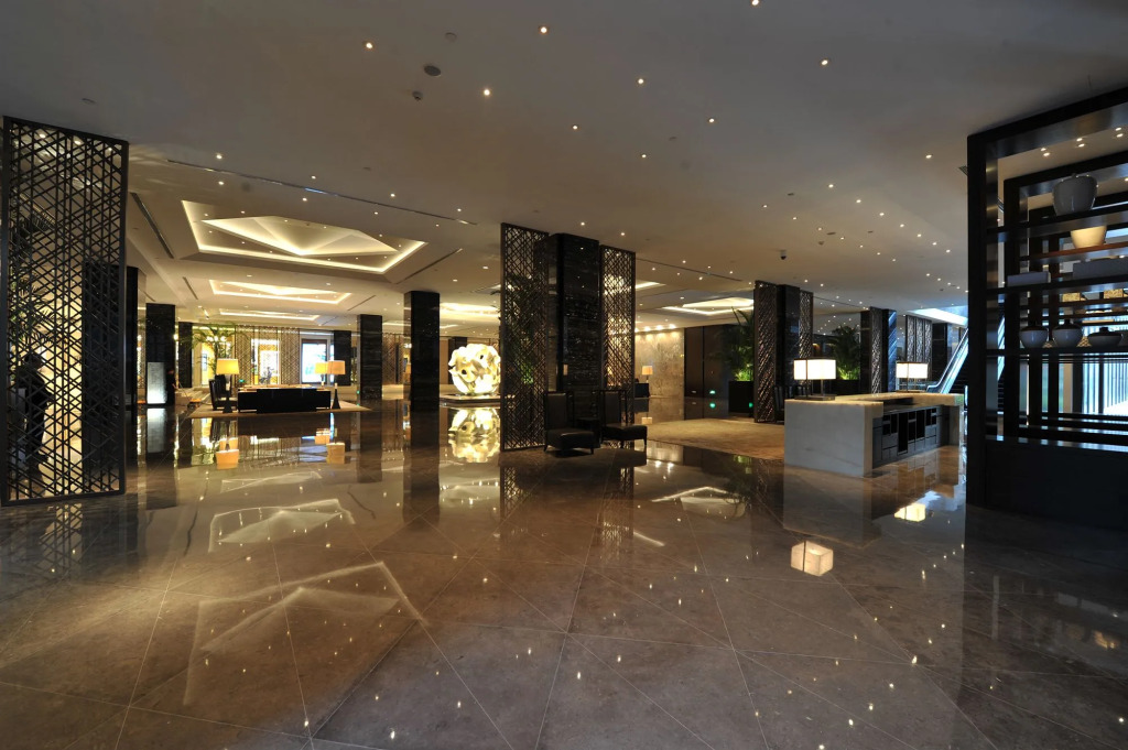 Jinling Hotel